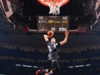 FB体育官网-开拓者绝杀森林狼，利拉德赛后评分拉满，关键时刻的戴表时刻