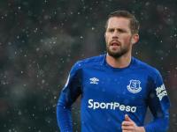 FB体育官网-范戴克一锤定音！丹麦险胜利物浦，关键先生改写北欧足球历史