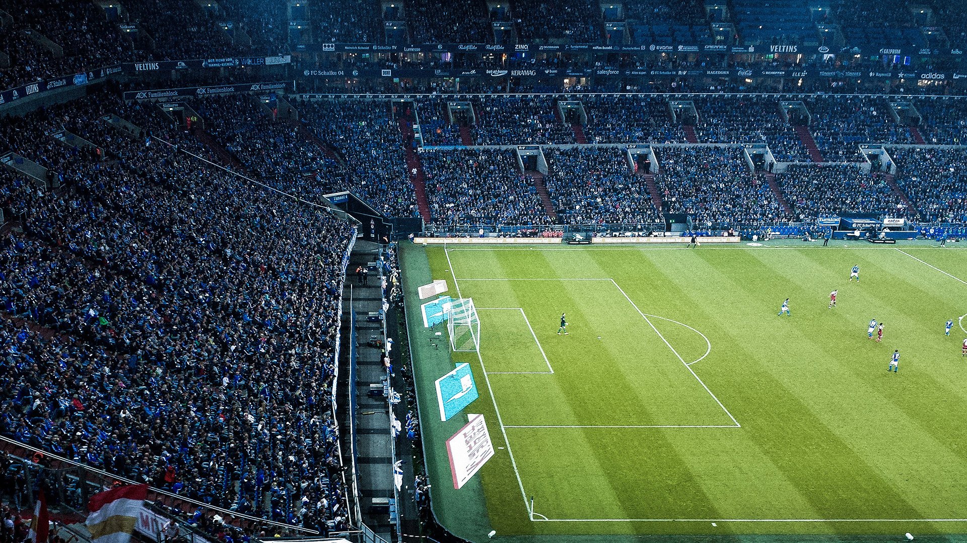 德甲争冠战之夜，马克西刷新纪录，书写传奇新篇