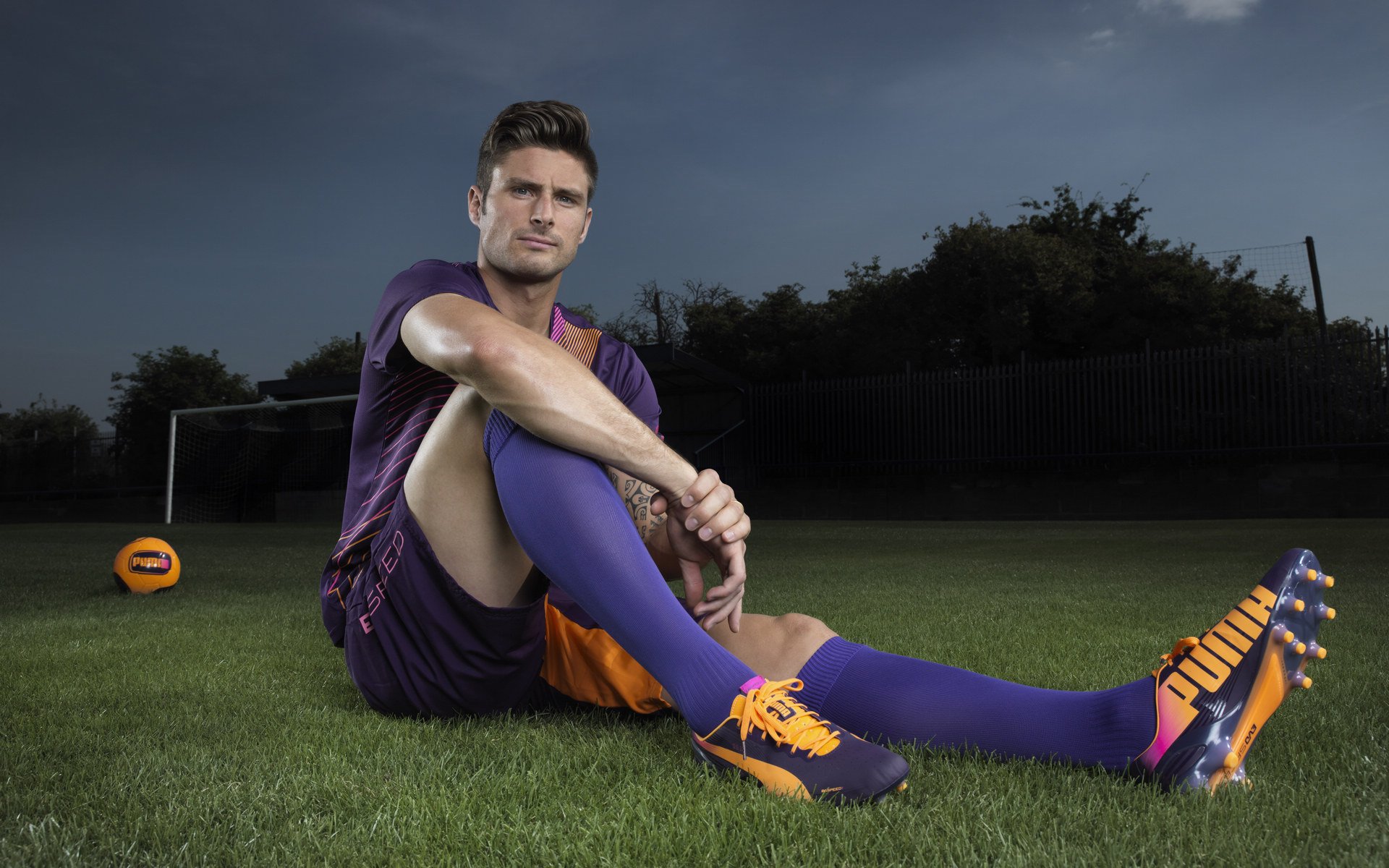 哥斯达黎加硬仗启示录，当足球的坚韧遇见F1的掌控—特奥的赛道与绿茵的共鸣