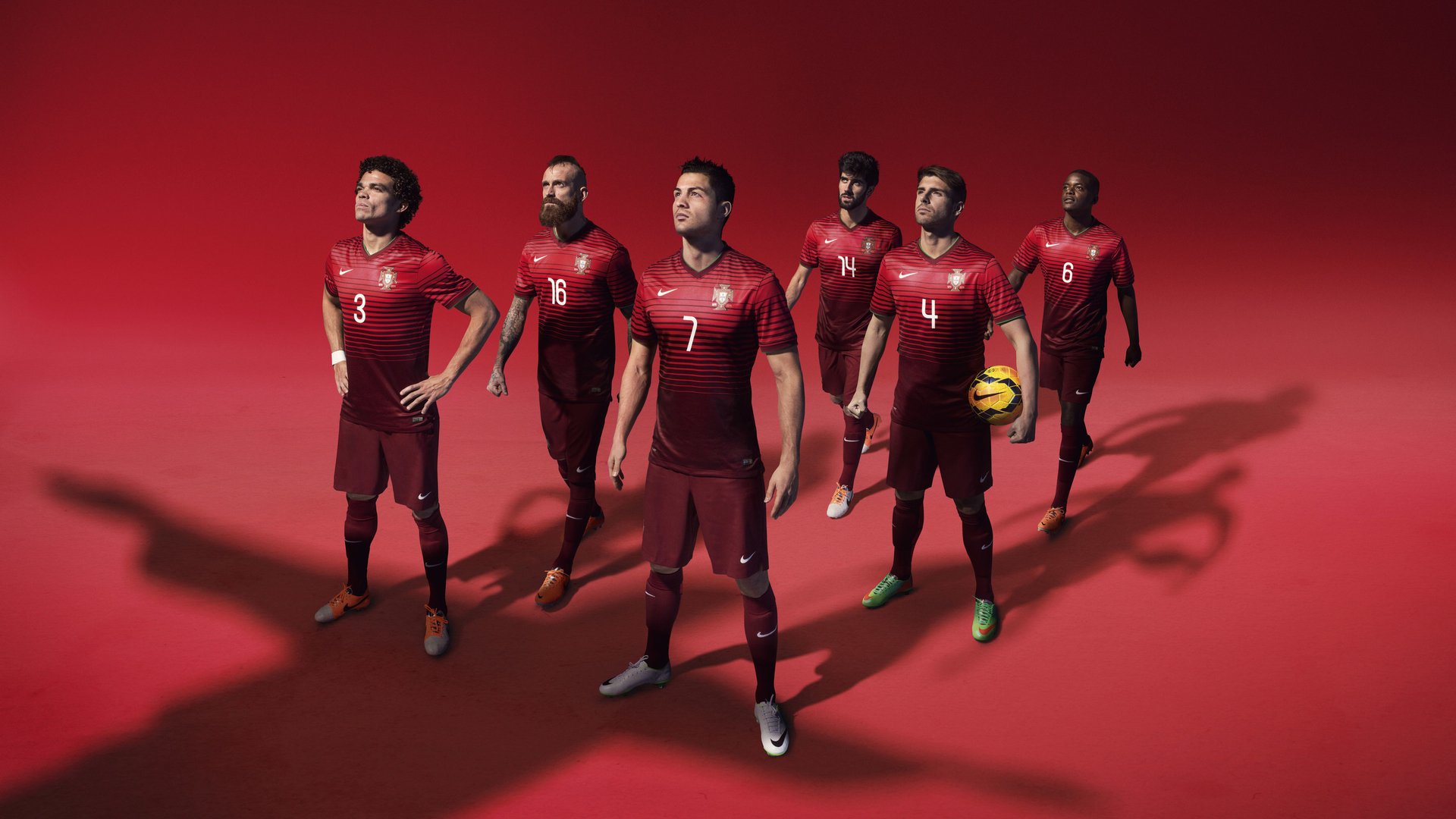 奇迹之夜的两种光芒，尤文铁血翻盘与佩德里惊世一瞥